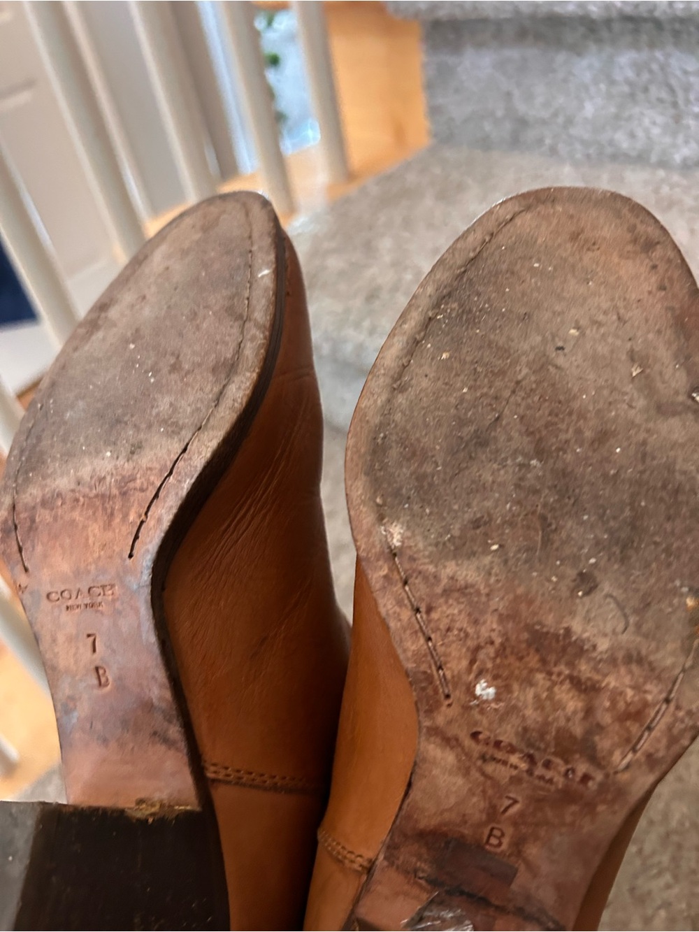 Coach Waldorf Calf Leather Boots with Gold toe and snap details. SZ 7. Luxury. - Picture 5 of 14